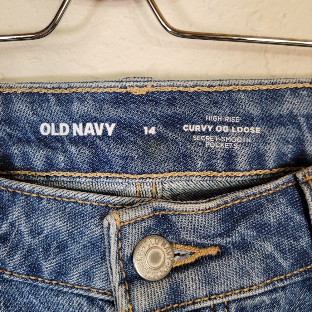 OLD NAVY High Rise Button Fly Curvy OG Loose Jeans Size 14 - Picture 6 of 11